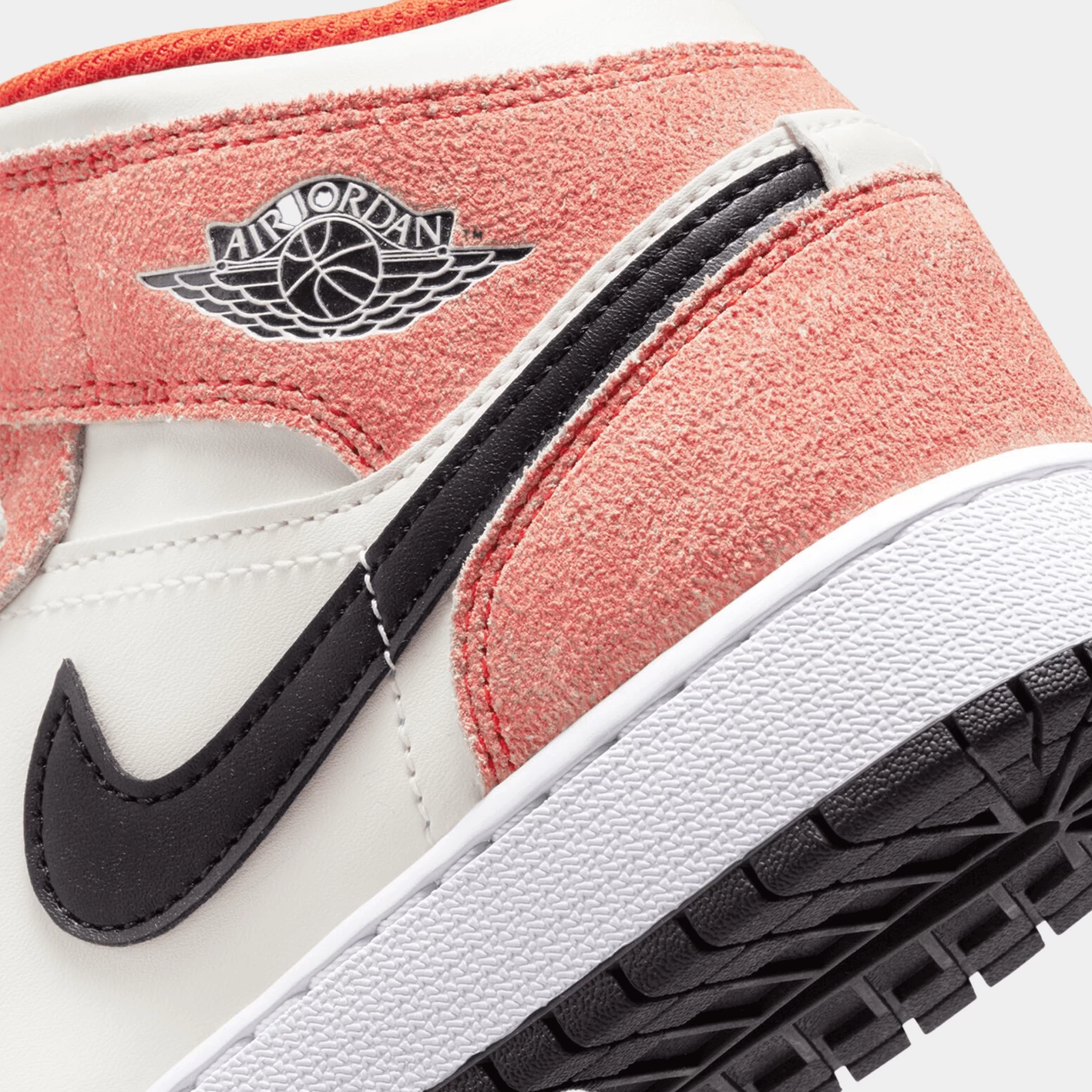 Jordan 1 Mid Orange Suede â Bild 5