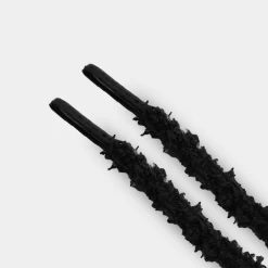 Fuzzy Laces Black
